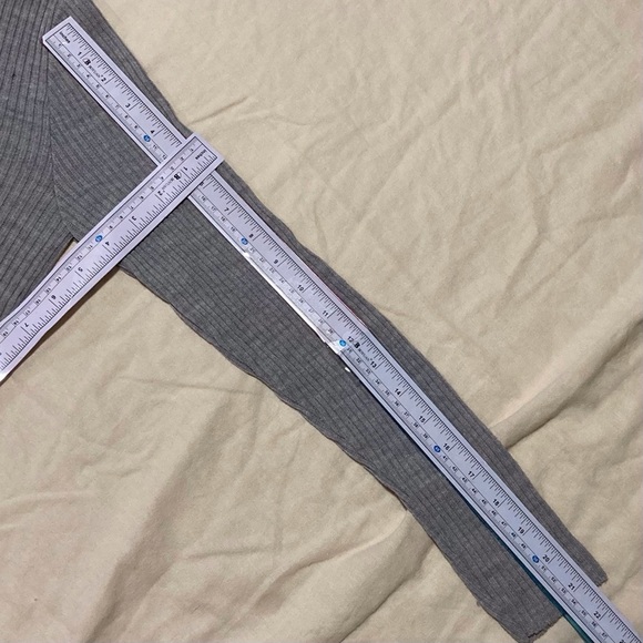 Vintage Sidney Gould Women's Gray Turtleneck Sweater | Dead Stock - NWT - Picture 3 of 10